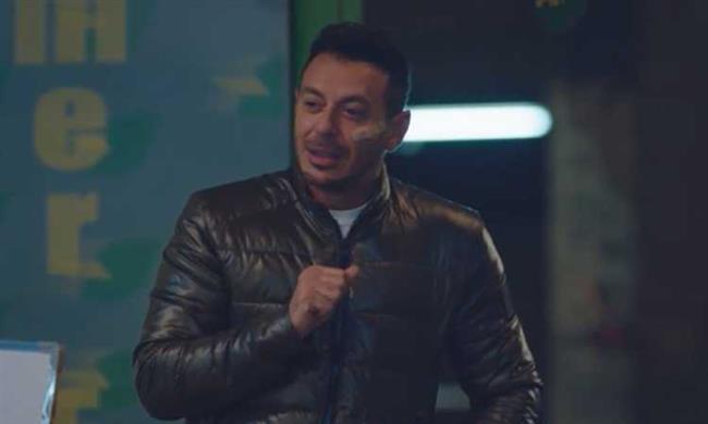 مصطفى شعبان مهدد بالطرد فى «دايما عامر» 
