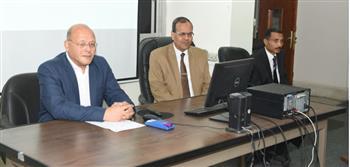 تكريم 18 عضو هيئة تدريس من المشاركين بدورة البحث العلمي بجامعة سوهاج 