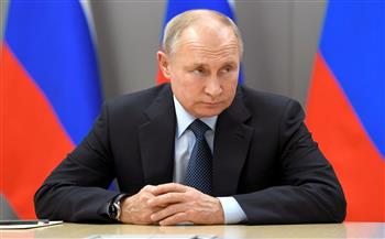   بوتين يبحث مع رئيس المجلس الأوروبي الوضع في أوكرانيا