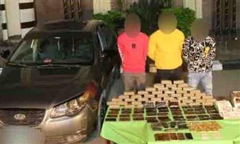 ضبط عنصرين إجراميين بـ 400 طربة حشيش
