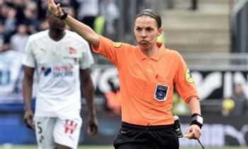   فرابار.. أول امرأة تدير نهائي كأس فرنسا لكرة القدم 