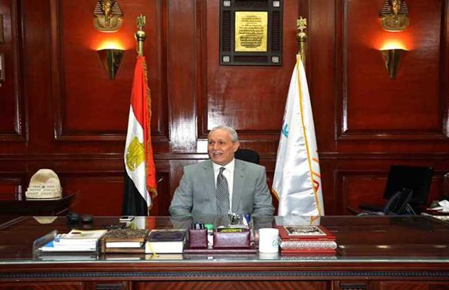 محافظ الأقصر يهنئ البابا تواضروس الثانى بمناسبة احتفالات عيد القيامة المجيد