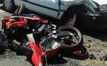   إصابة شخص بحادث اصطدام سيارة ملاكى بدراجة نارية أمام موقف بنها العمومى