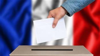   مرشحو الانتخابات الرئاسية في فرنسا يدلون بأصواتهم في جولة الإعادة