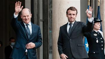   المستشار الألماني يهنئ الرئيس الفرنسي بمناسبة إعادة انتخابه رئيسا للبلاد