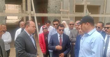 وزير الشباب والرياضة يتفقد معسكر شباب القرش بالإسماعيلية