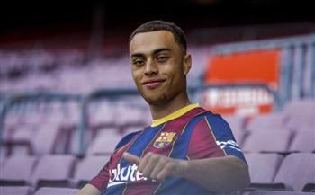 برشلونة قد يفقد مدافعه الأمريكي ديست حتى نهاية الموسم