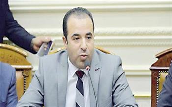   النائب أحمد بدوي يكشف حقيقة خلافه مع وزير الاتصالات