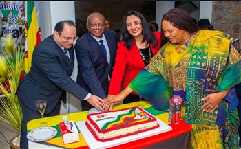   نائب الوزير لشئون السياحة تشارك في إحتفال سفارة زيمبابوي بالقاهرة بمناسبة اليوم الوطني لدولة زيمبابوي
