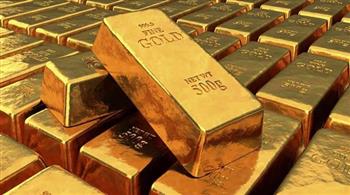   الذهب يرتفع وسط مخاوف من رفع الفائدة الأمريكية والإغلاقات في الصين