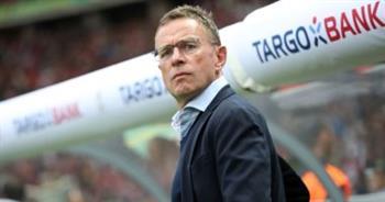 رانجنيك يعترف بعدم واقعية تواجد مانشستر يونايتد في المربع الذهبي للدوري الإنجليزي