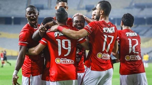 بيرسى تاو يقود هجوم الأهلى لمواجهة طلائع الجيش