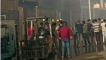   تفحم جثة شخص إثر حريق داخل مصنع أنتريهات فى التجمع الخامس