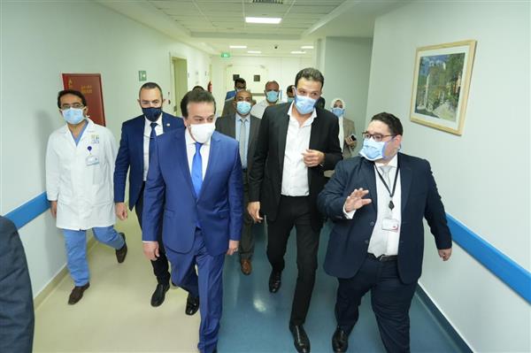 الدكتور خالد عبد الغفار يزور مستشفى «الناس» ويثني على جودة الخدمات المقدمة للأطفال