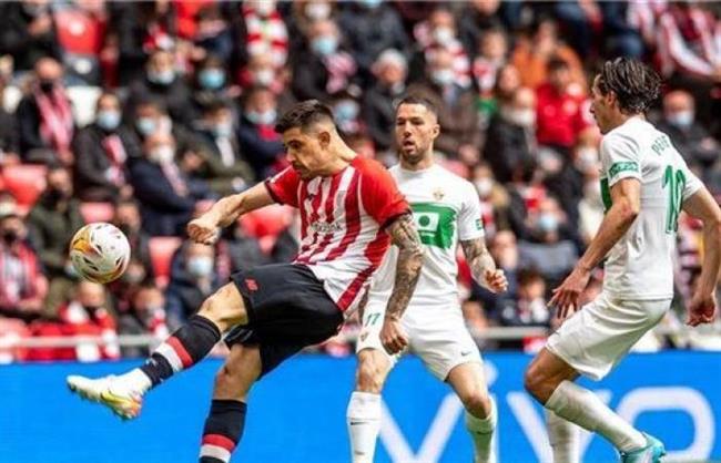 أتلتيك بلباو يفوز على إلتشى 2-1 فى الدورى الإسبانى