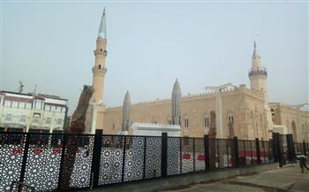   بعد إعادة ترميمه.. أول صلاة جمعة فى مسجد الحسين