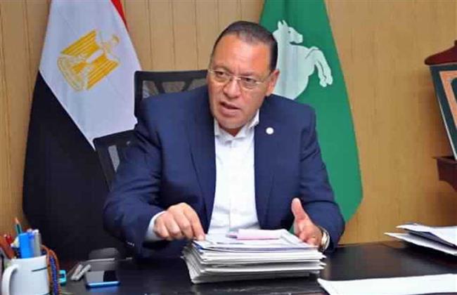 محافظ الشرقية يحيل 84 عاملًا بالمنشآت الخدمية للتحقيق 