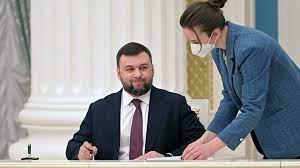   رئيس جمهورية دونيتسك يوقع على مرسوم بشأن إنشاء لجنة الدفاع الحكومية