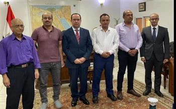   السفارة المصرية في جوبا تستقبل وفداً من الأطباء البيطريين المصريين