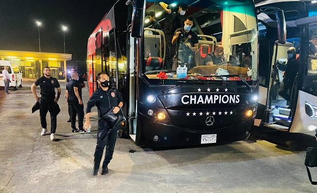 الأهلي يصل ملعب السلام استعداداً لمواجهة الهلال السوداني