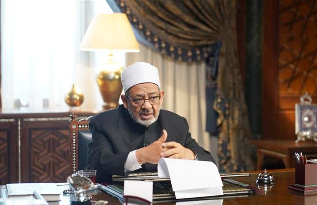 شيخ الأزهر: اجعلوا الفقراء والمحتاجين نُصب أعينكم ورمضان للتآلف والتكافل