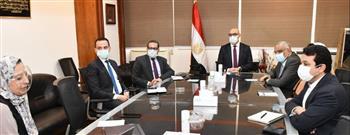 الجزار يستعرض مسودة الدليل الإرشادى لأسس ومعايير الحفاظ على الطابع المعمارى