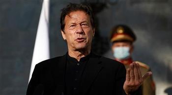 الرئاسة الباكستانية تعلن استمرار عمران خان رئيساً للوزراء