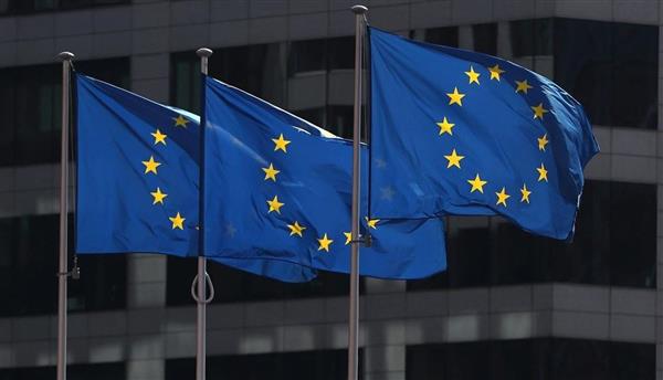 الاتحاد الأوروبي يناقش «بشكل عاجل» فرض عقوبات جديدة على روسيا