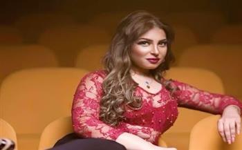 «انتي رصيدك ايه عشان تتكلمى».. منة جلال تفتح النيران على منة عرفة
