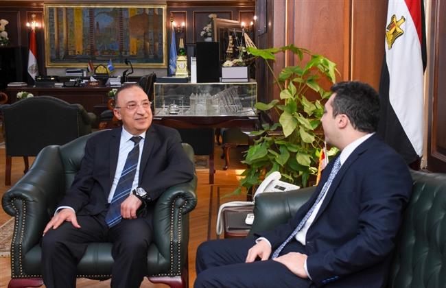 محافظ الإسكندرية يناقش مع قنصل عام لبنان تعزيز سبل التعاون المشترك