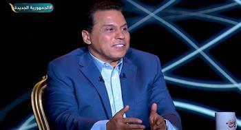 شيخ العرافين لحسام البدري: «مصطفى محمد بصق عليك وانت عملت من بنها»