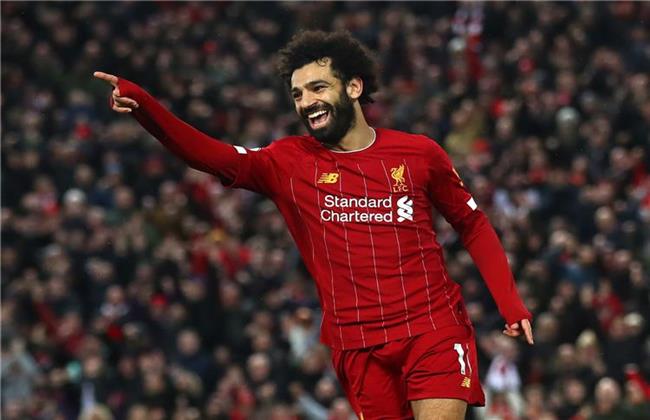 محمد صلاح ينشر صورة من داخل حمام السباحة: وقت الاستشفاء