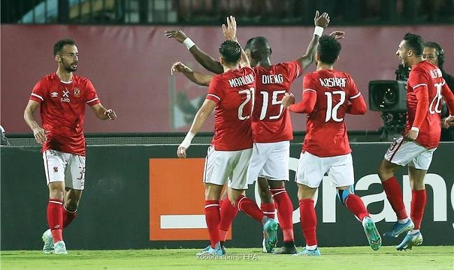 الأهلى ينهى الشوط الأول بهدف وحيد فى شباك الاتحاد 