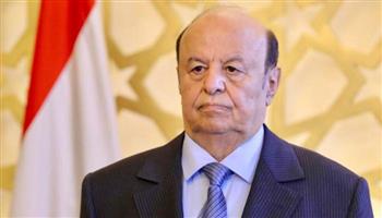   الرئيس اليمني يعلن نقل كامل صلاحياته لمجلس القيادة الرئاسي