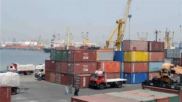 3,3 مليار جنيه ضرائب ورسوم بجمارك السخنة فى مارس الماضى