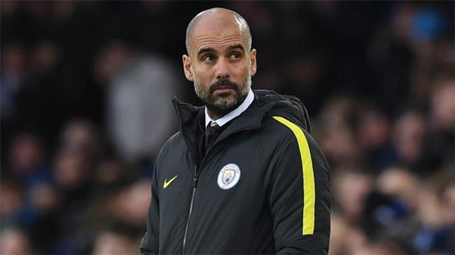  جوارديولا يعترف بخوف مانشستر سيتي من ليفربول