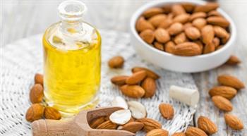 فوائد زيت اللوز للبشرة