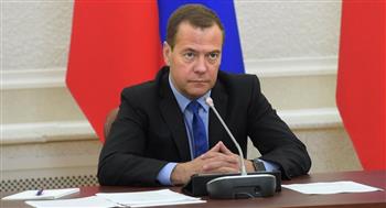   ميدفيديف يحذر من انهيار كامل للعلاقات الدبلوماسية بين الغرب وروسيا