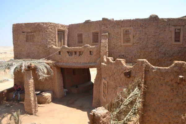 خبير آثار يرصد معالم سيوة فى ضوء اهتمام الدولة بتطويرها  