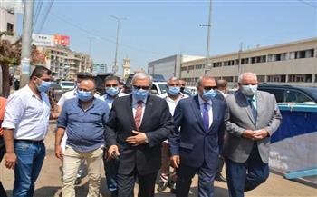 محافظ القليوبية يناقش دفع العمل بمشروع ممشى النيل ببنها
