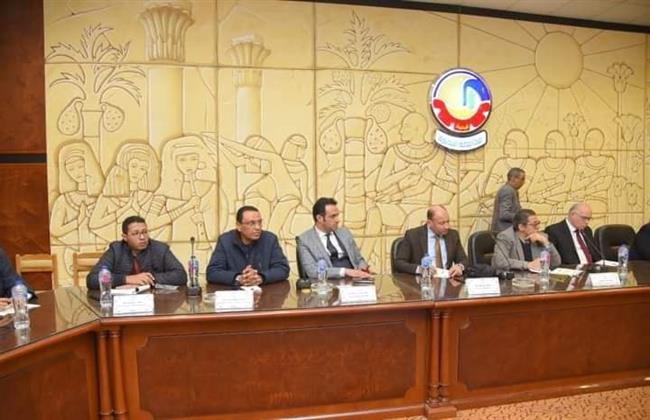 رئيس مصلحة الضرائب: زيارات ميدانية للتوعية بمزايا مشروع تنمية المشروعات الصغيرة