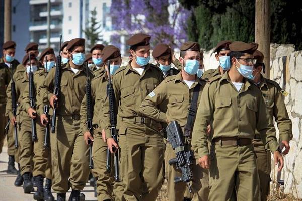 الجيش الإسرائيلي يفرض إغلاقا شاملا بشكل مؤقت على الضفة الغربية وقطاع غزة