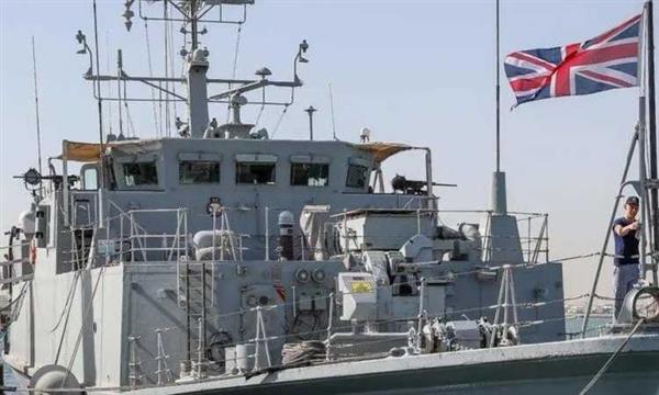 البحرية البريطانية تكشف عن خطة لإنتاج غواصة نووية جديدة