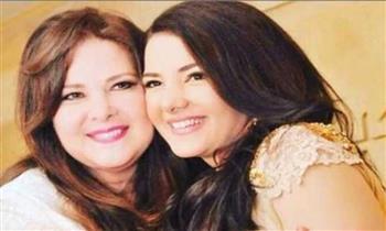 رسالة جديدة مؤثرة من دنيا سمير غانم لـ دلال عبد العزيز 