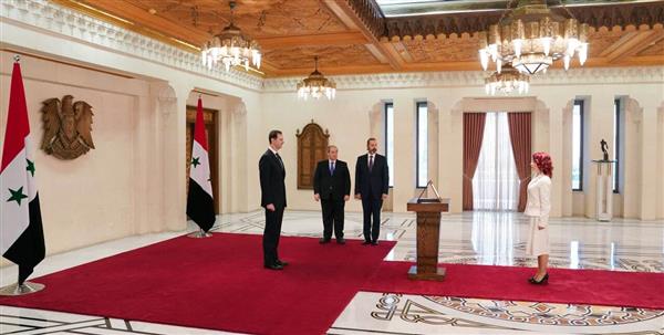 وزير الدفاع السوري يؤدي اليمين الدستورية