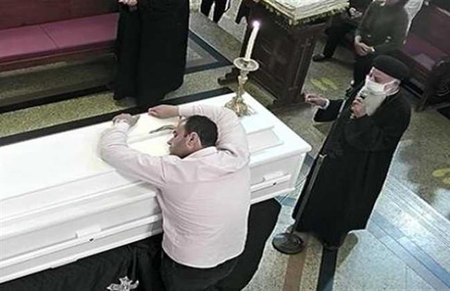 شقيق مارينا صلاح يبكي على الهواء: شفت أختي توأمي جثة قدامي