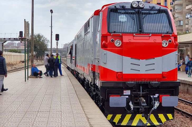 مواعيد القطارات المكيفة والروسي على خط (القاهرة - الإسكندرية)