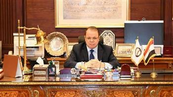 النيابة العامة تأمر بحبس متهميْنِ تداخلا في أعمال الشرطة دون صفة رسمية بالسويس
