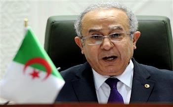   وزير الخارجية الجزائري: ندعم أي جهد مشترك لتحصين إفريقيا من أخطار الأوبئة