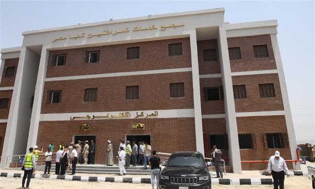 «الداودى» يعلن الإنتهاء من تنفيذ مجمعى الخدمات الحكومية و الزراعية بقنا